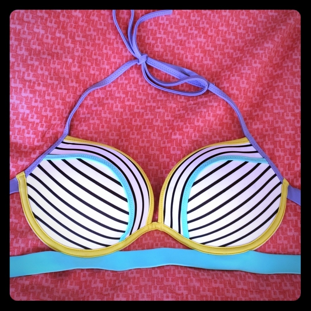 👙🔥Victoria Secret Push Up Bikini Top